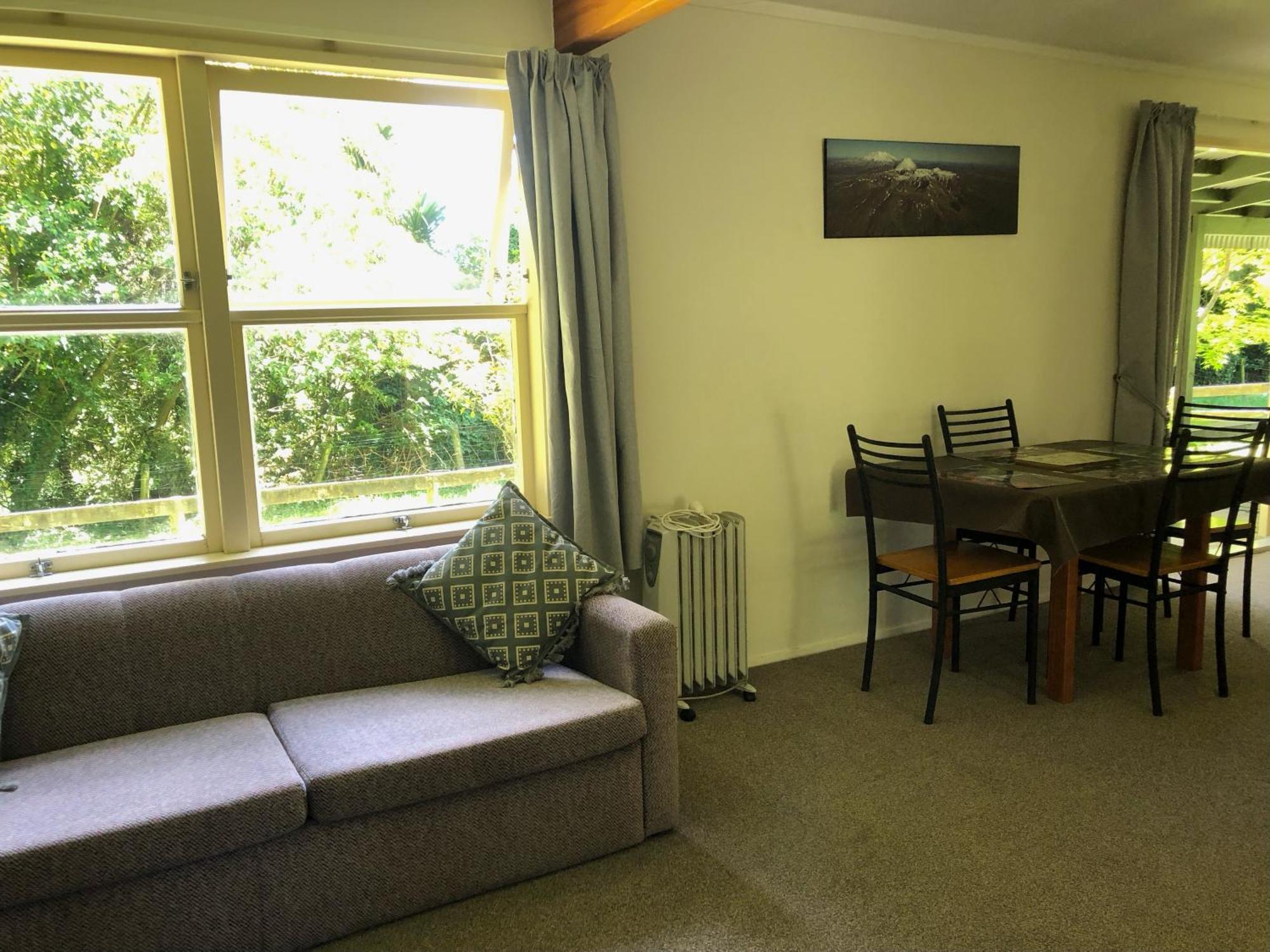 Poihipi Farm Stay Marotiri Bagian luar foto